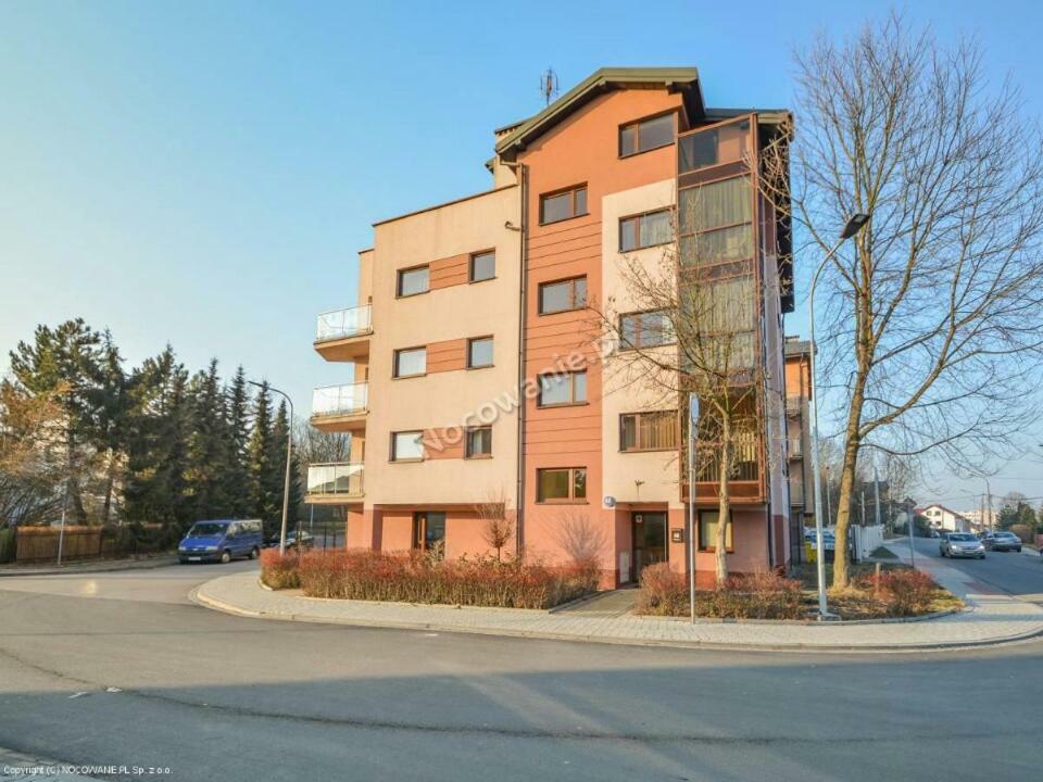 St48 Apartament